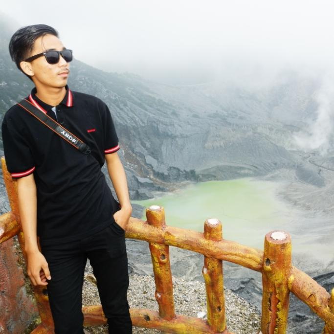 ashyabulAK's profile picture. PT Amanah Finance (Keuangan) Stiem Bongaya (Jur Akuntansi) Real Madrid #Los blancos