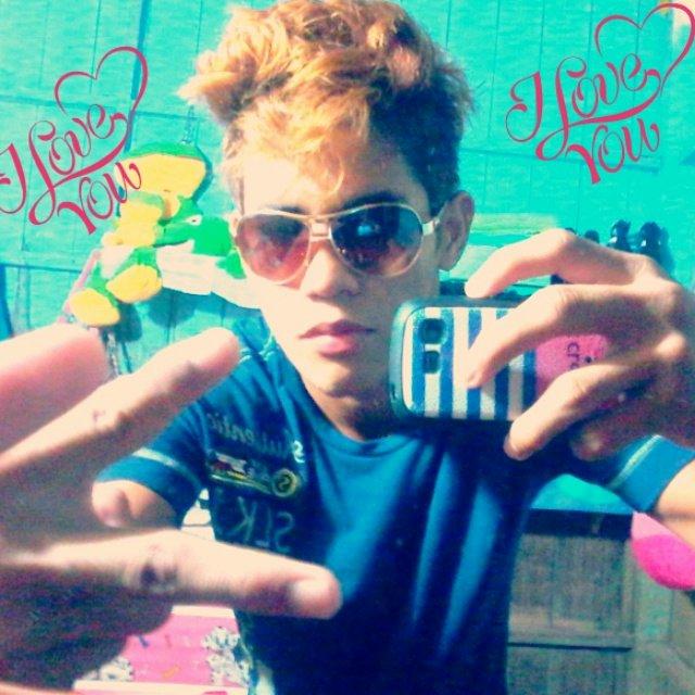 Whatsapp...09791648654 Instagram...@ferlissandro_britto http://t.co/3ARNYoPfIY Chatous...@ferlissandro...Amo a vida♡♥