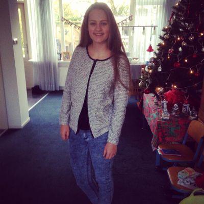 ik hou van mijn vriendinnen & familie 
♥♥