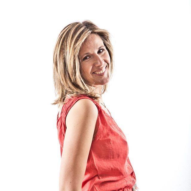 Directrice des relations des collectivités locales de l'Ain chez @OrangeAura 
#réseaux,# fibre, #RSE,# management, #randonnées, #plongée