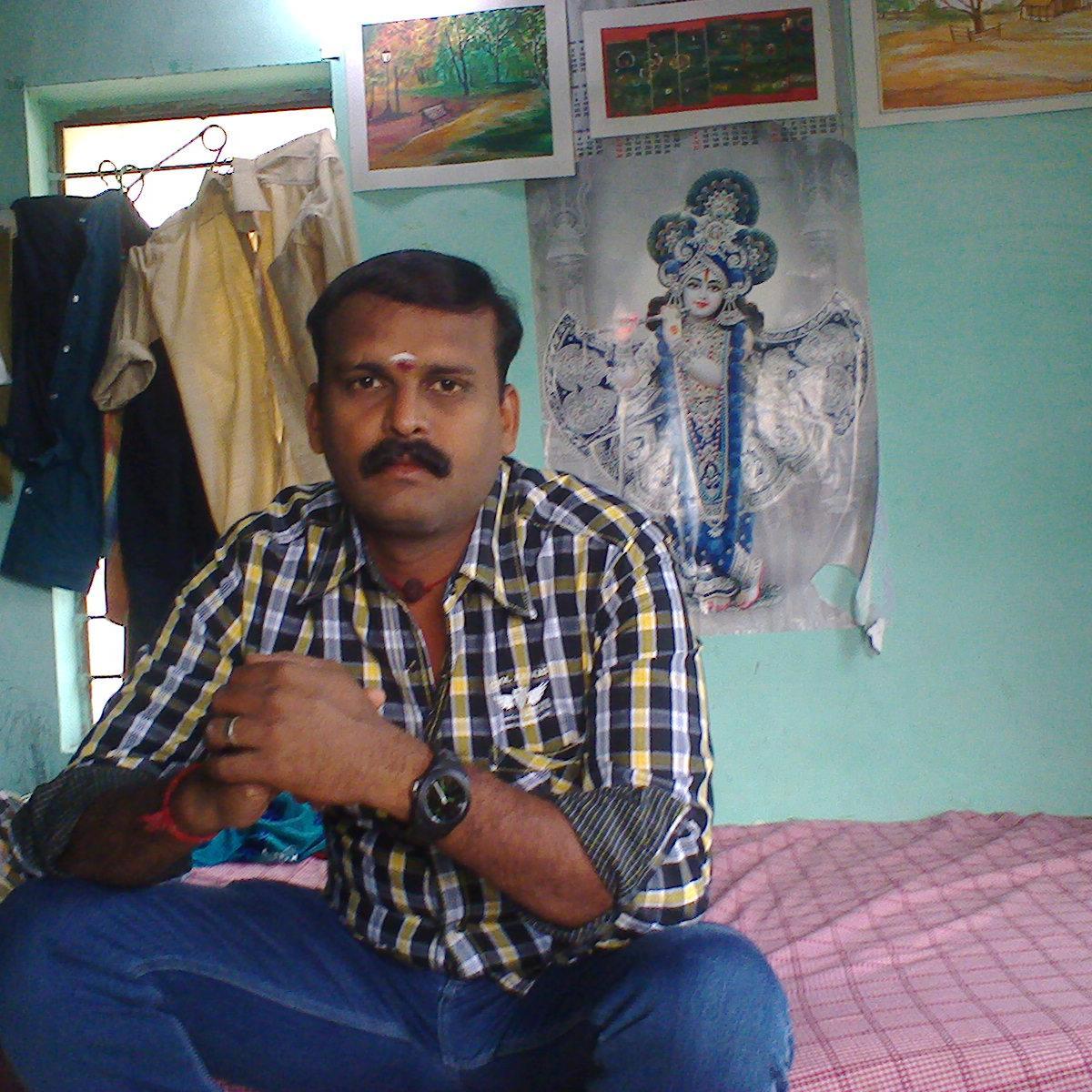 muralidharanmun's profile picture. 