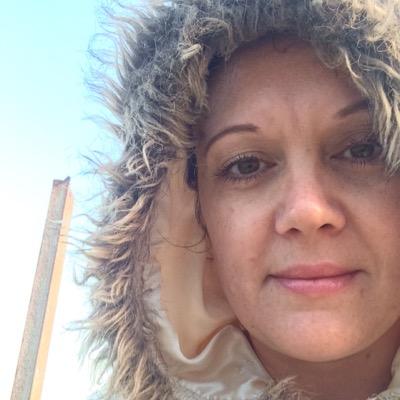 Profile Picture of Jenny Bissett (@meformysake) on Twitter