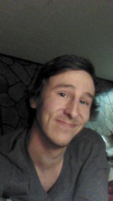 34Rzea's profile picture. If you don't believe in anything, you'll fall for everything.