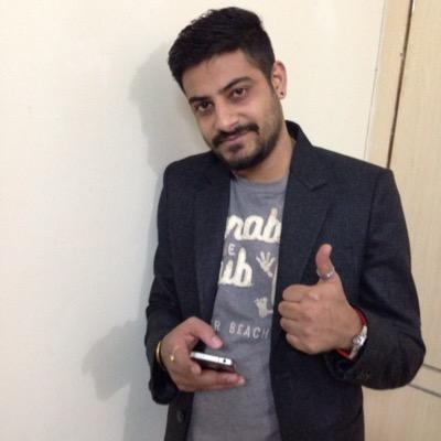 mohitmuniyal's profile picture. Travelling is the best thing to do.