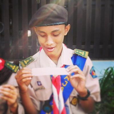 AKU JELEK DAN AKU BANGGA ll Knowledge can never replace friendship. I'd
rather be an idiot than lose you!!!