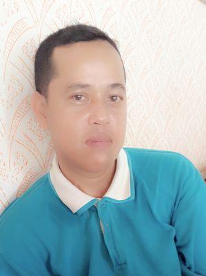 hasan jusoh ..kerja bisnesman..sek meng sgai pinang kelantan.