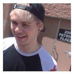 i hope you dont find this annoying im really sorry - @HEAVENLYMASHTON