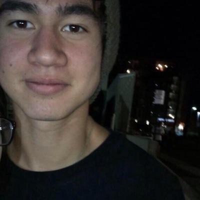 free follow GO FOLLOW @inkedupmalum I FOLLOW BACK