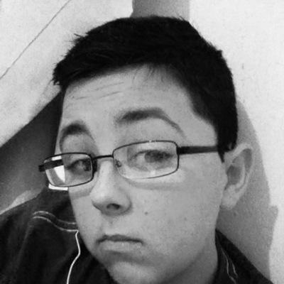 IM AWESOME AND I LIKE ED SHEERAN AND IM ALSO SO FABULOUS!!!