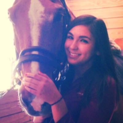 Bianca805Colon's profile picture. 