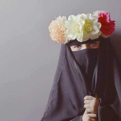 leleevia's profile picture. to be a good person :)
Bismillah to everything will be better :))