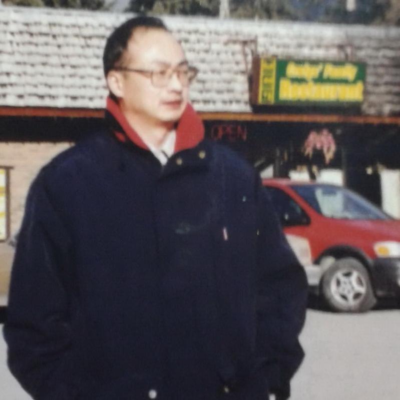 Managing director of Hi-Well Co. China; Manager of Hi-Well ebike,China