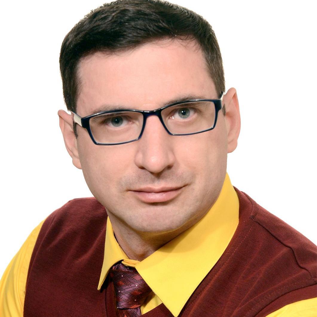 Гражданский активист, блогер.