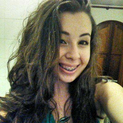 Que toda minha loucura seja perdoada,porque metade de mim é amor, e a outra metade também! ❤ /  insta: luanybritto