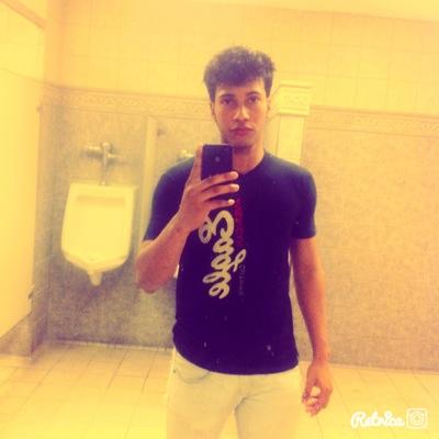 chris77705405's profile picture. 