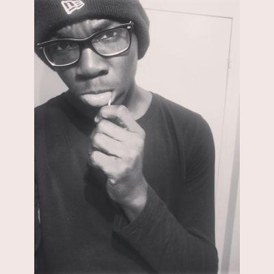 JE FOLLOW BACK #TeamFollowBack