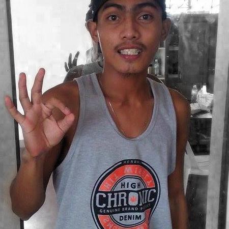 Raxl999's profile picture. 