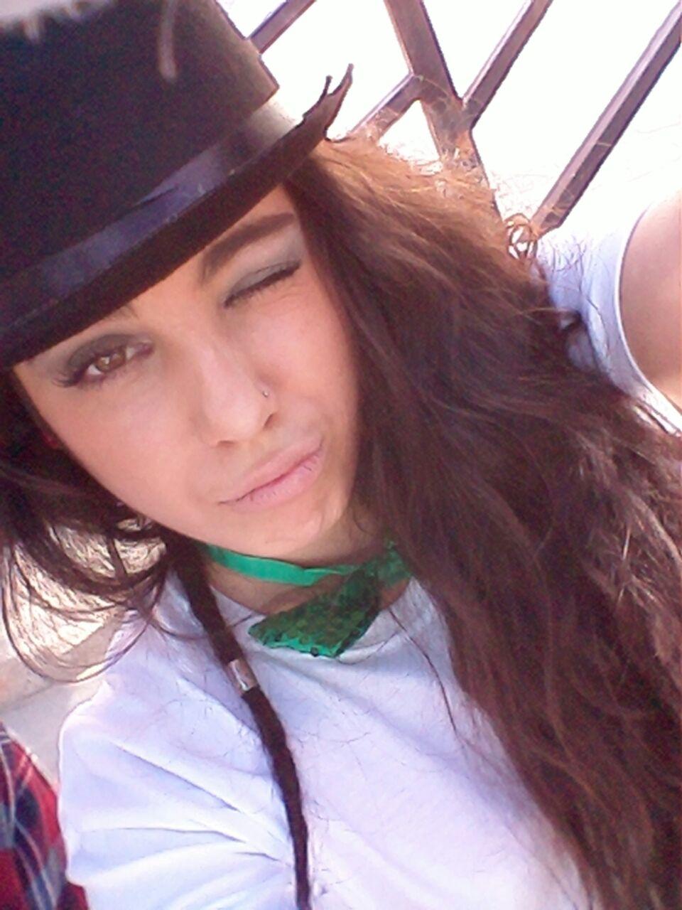 Nunca digas nunca. Woman. Soy la mujer de tu vida, LO SABES! Rasta for us! Weed. FUCK YOU! No me vengas con juegos, todo eso lo aprendi de la mejor, de mi.