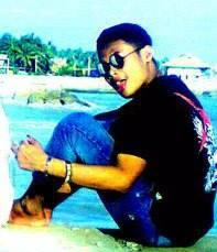 Azoellapantojoe's profile picture. 