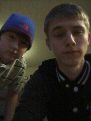 17 skateboarder and ps3 player