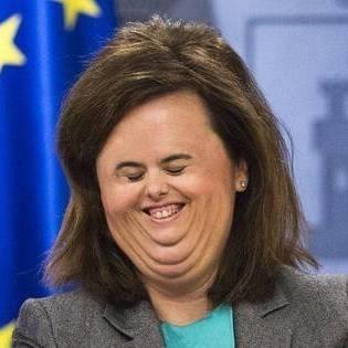 Si no te gusta mi humor, vete con falete.