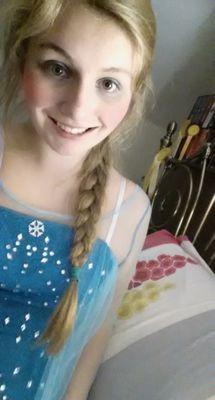 follow me i follow back!!!  (:
