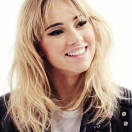 the official twitter page from indonesia to always Supporting the British model and actress, @sukiwaterhouse