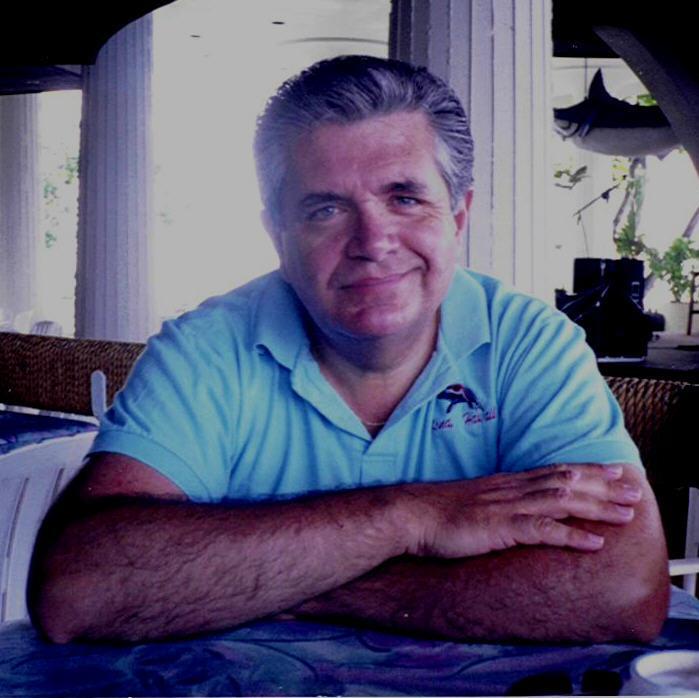 Author of 15 #mystery books and 2 #thrillers.  Writer, photographer, golfer and gourmet cook.