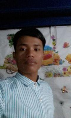 OusapheaThong's profile picture. 