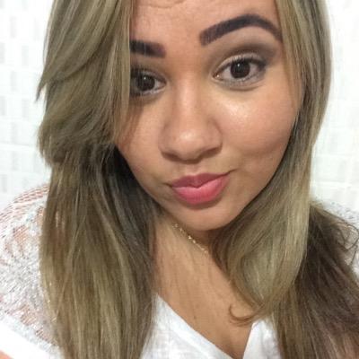 Profile Picture of Mary Oliveira (@Maryoliveira015) on Twitter