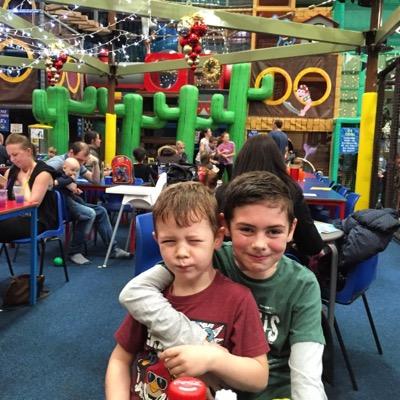 sazvic83's profile picture. 