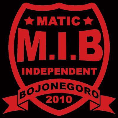 Komunitas motor matic di Bojonegoro, Jawa Timur.
Touring,Solidarity,Brotherhood
SEHIDUP-SEMATIC. CP : 0852 3472 7188, PIN : 537DCB05
