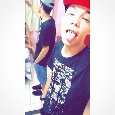 O dono dessa comta e o @saulo_Rodri