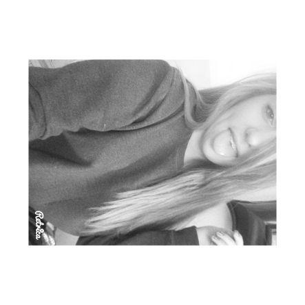 im Kyleigh ✌ follow me on insta: kyleiighhx