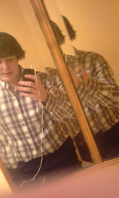 7eea42eecb57417's profile picture. wanna party lets party