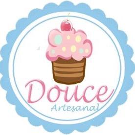 Productos personalizados y hechos con mucho amor. Alfajores y cupcakes especiales para cada ocasión. Consultas y cotizaciones +569 65094362