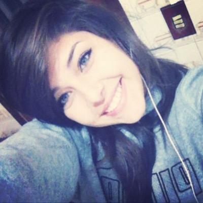 ykacuridao's profile picture. Que a escoridão cubra o mundo. Nasci do lado negro.