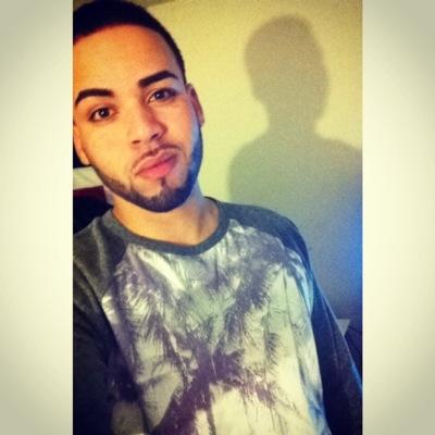 realnigga_wordd's profile picture. follow up though!