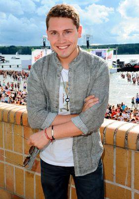 @criscab thank you for make me smile when I only Want to cry