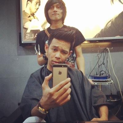 imazhar94's profile picture. ilove my dad and my mom :*