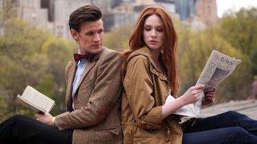 I'm @Lia_Pond's madman with a box. |MV|