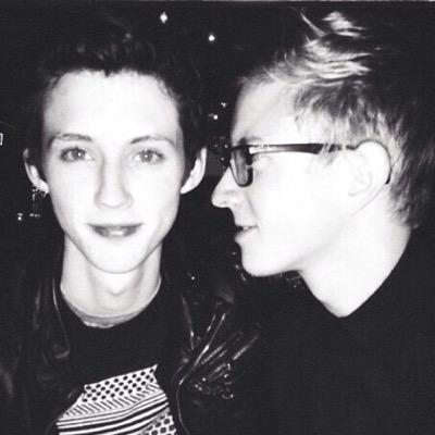 Don't follow back!!
free follow :) Saved account from @srslytroyler :)