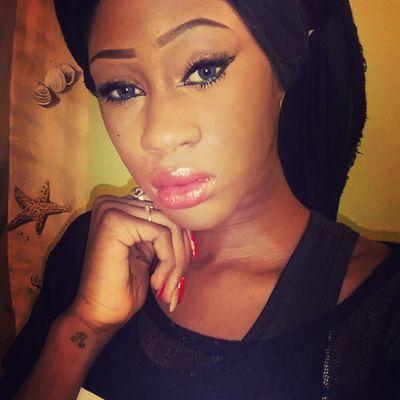 Une Princesse #Team243 #Team244 #TeamMannequin #TeamNdombolo #TailleSkinny #TeamDenseuses #CALIIEEENTE #Injoiniable #AllezKiss