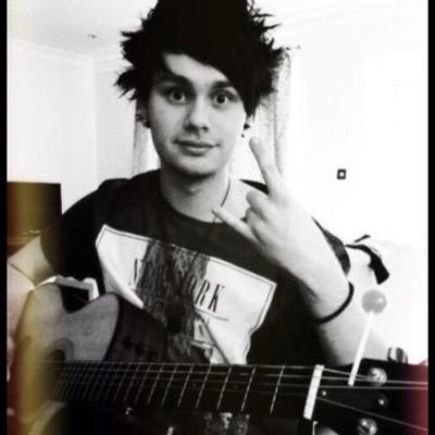 #5sauce
I follow back :3
