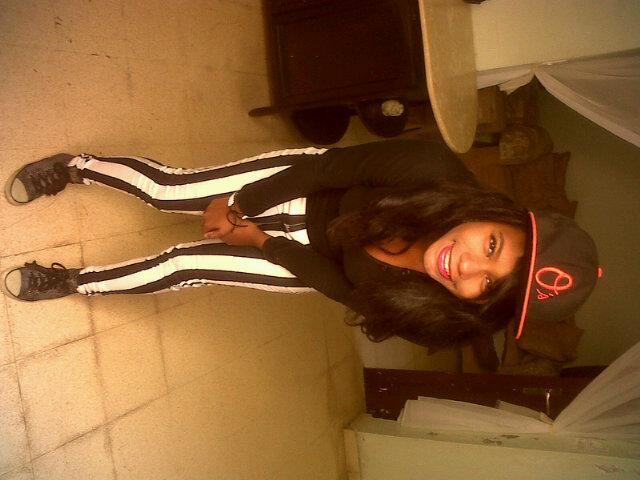 AmOo Mi Negro @BLACKJONASPOINT SOy BAby POint :) #NOrmal BFF♥ @Ysairis18 ♥ Soy Normal Hasta Que Entro En Cofianza ☀