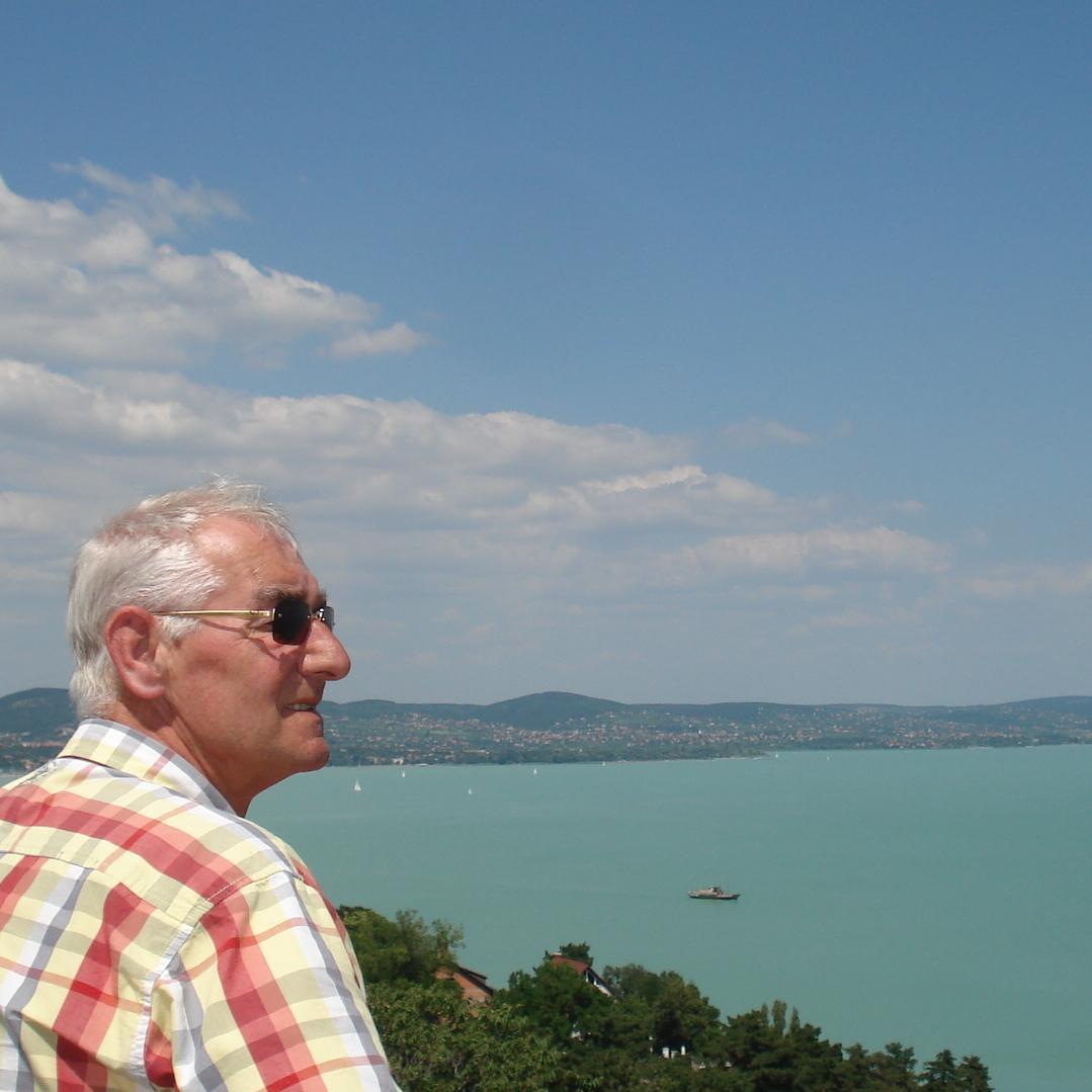 theabouwmans's profile picture. 