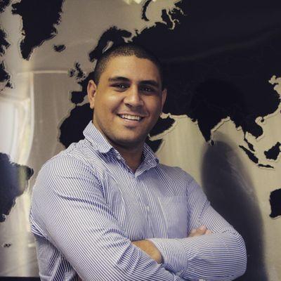 Jornalista, Repórter da Rádio Nova Aliança, blogueiro, Empreendedor e apaixonado por fotografia e redes sociais.