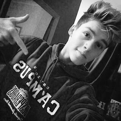 8 piece boyband. follow me ~ @justinavonstar