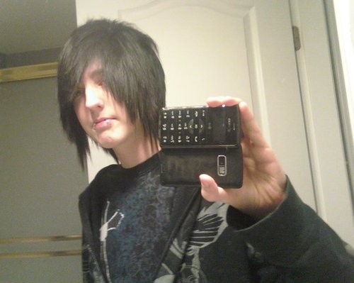 apocolypse_'s profile picture. 