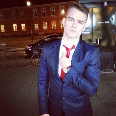 What can I say. . funny,  attractive, world class pussy magnet. Watch your hoe dude..